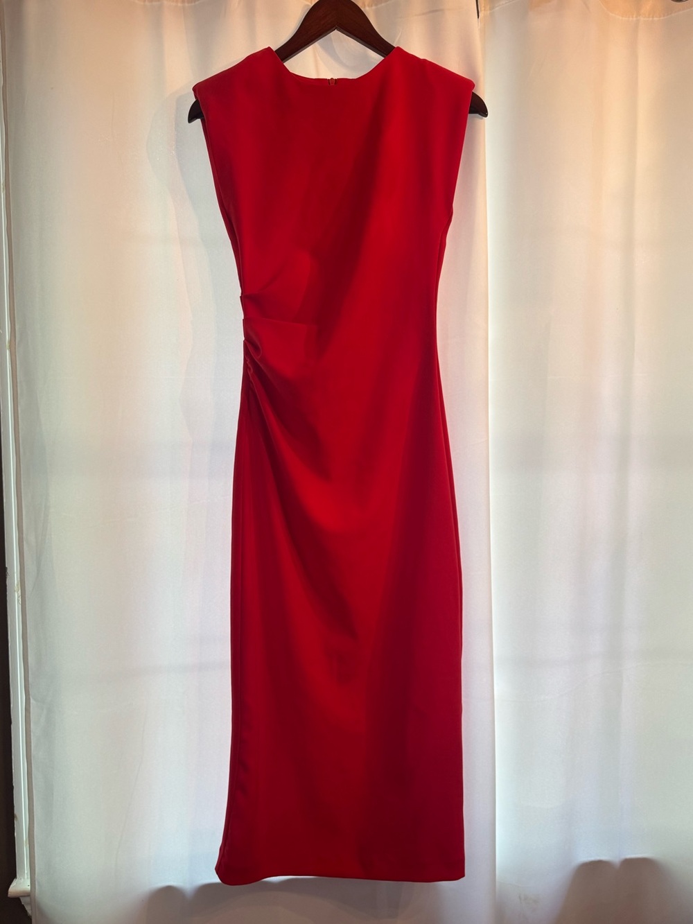 glam Red Sleeveless Maxi Dress with Side Ruching